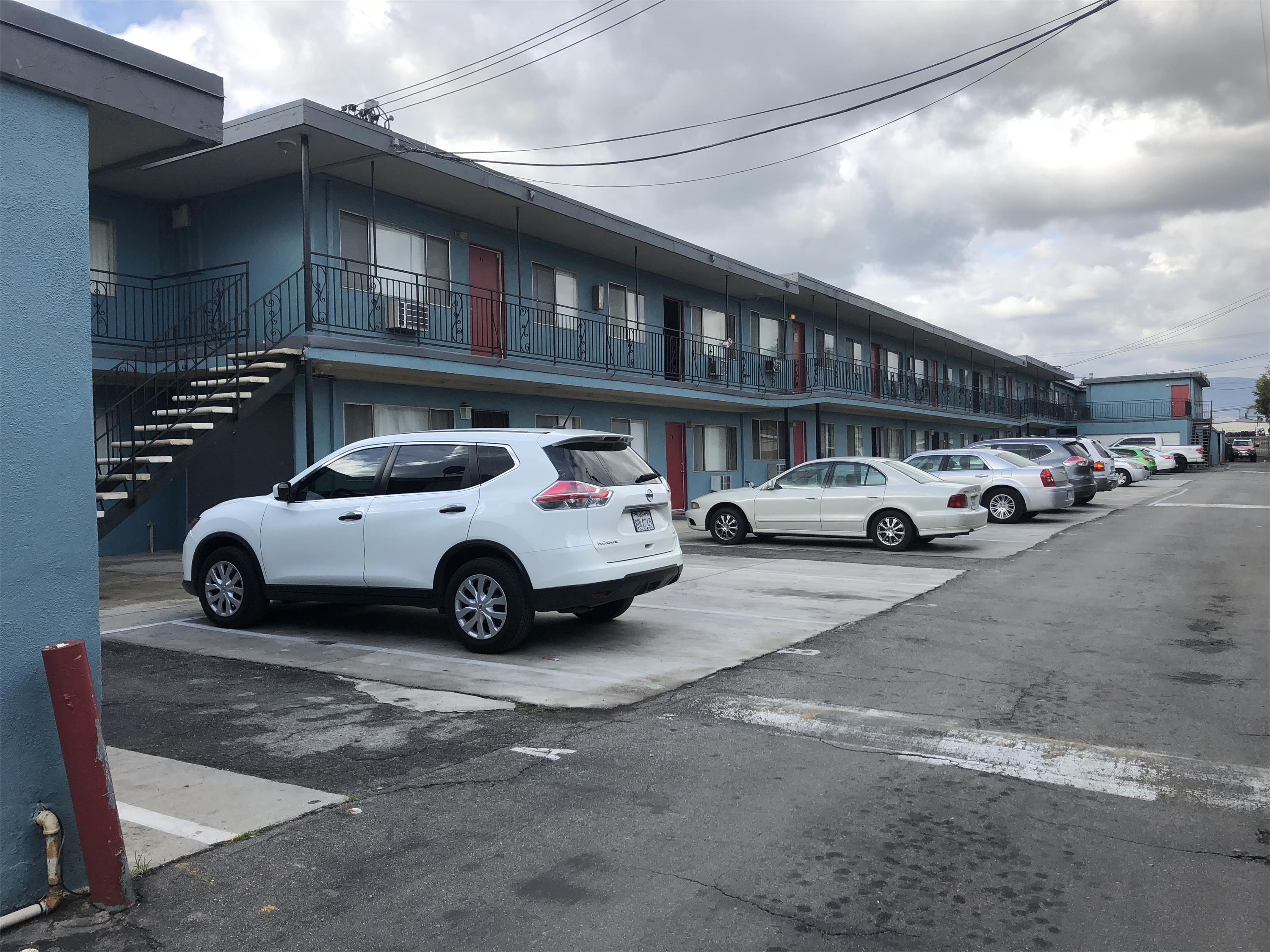 Property main image