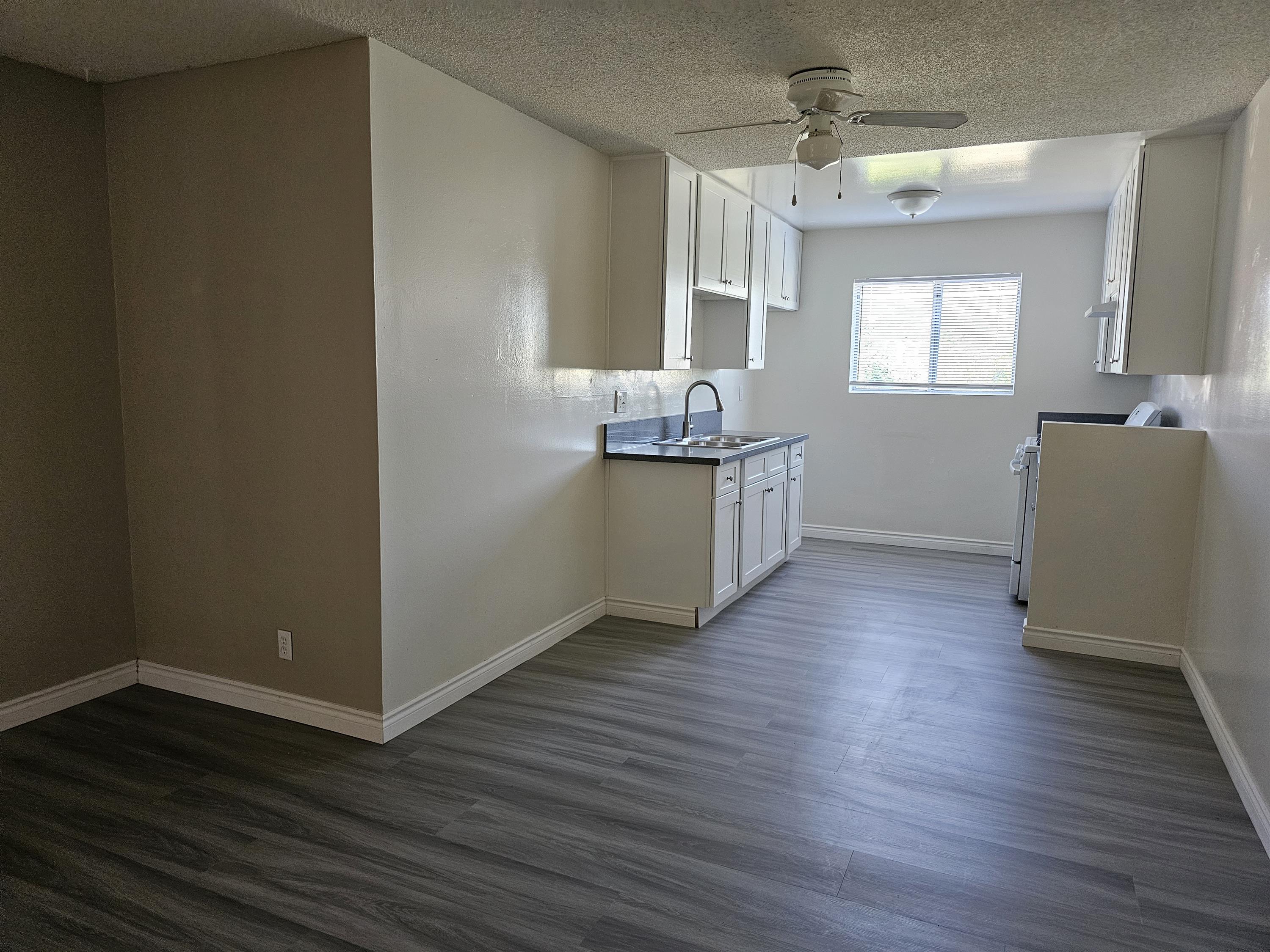 1240-1280 N San Gabriel Ave - 1240-11