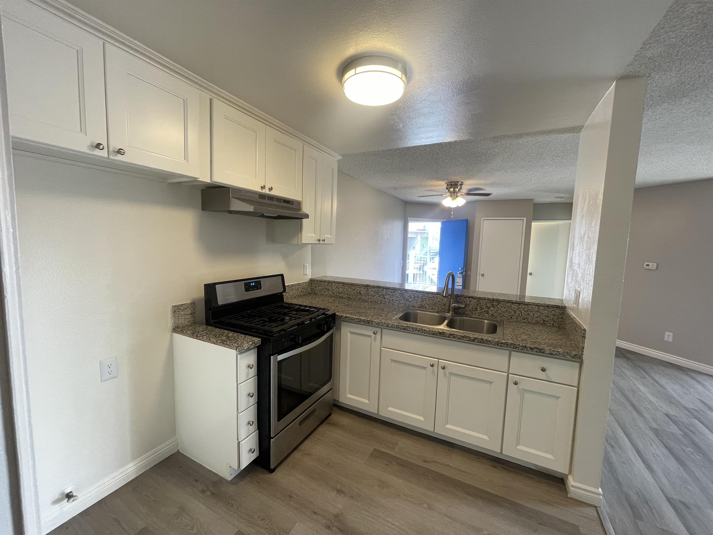 13202 Downey Avenue - 24