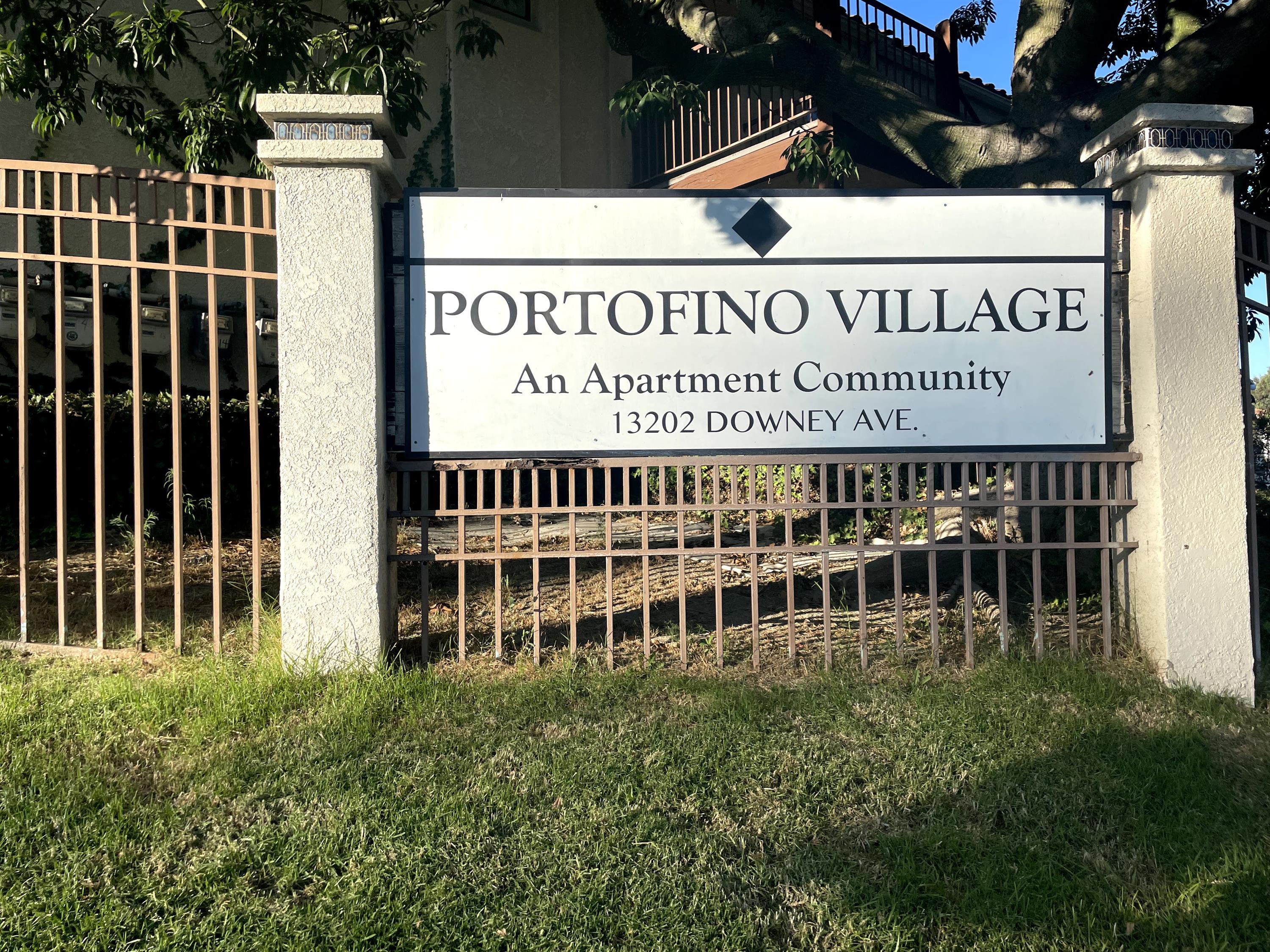 13202 Downey Avenue - 52